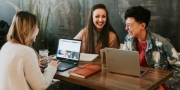 business internships for high school students